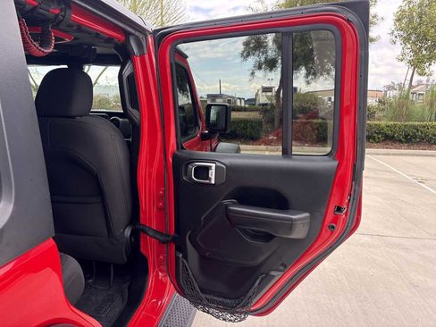 Used 2020 Jeep Wrangler Unlimited Sport S AWD/4WD image 13