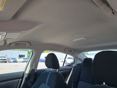 Used 2023 Nissan Sentra SV FWD image 21