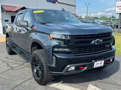 Used 2020 Chevrolet Silverado 1500 LT Trail Boss AWD/4WD image 4