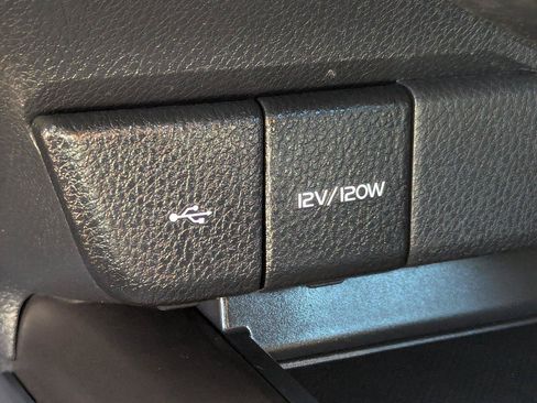 Used 2024 Toyota Camry SE FWD image 21