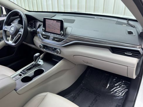 Used 2019 Nissan Altima 2.5 SL AWD/4WD image 14