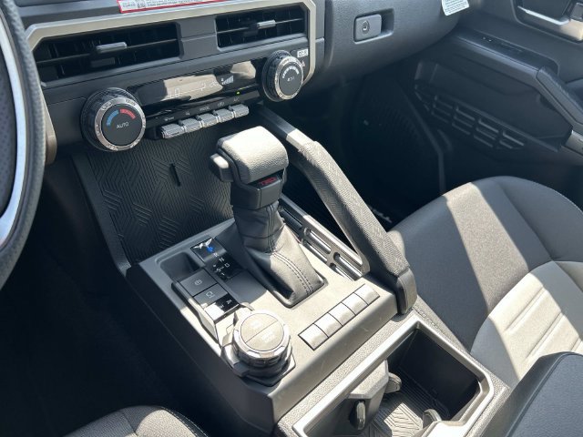 Used 2026 Toyota Tacoma TRD Sport AWD/4WD image 25