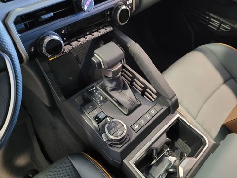 New 2026 Toyota Tacoma 4x4 Double Cab Hybrid image 10