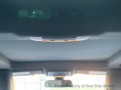 Used 2018 BMW 330i Gran Turismo xDrive w/ Premium Package AWD/4WD image 16