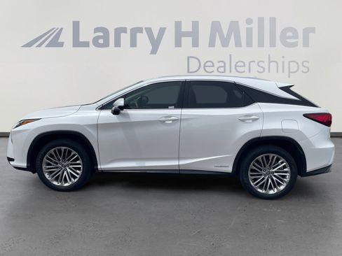 Used 2019 Lexus RX 450h AWD w/ Navigation Package image 2