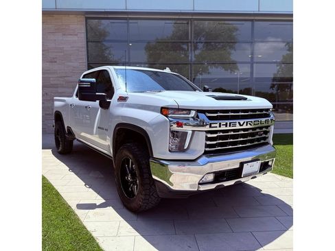 Used 2022 Chevrolet Silverado 2500 LTZ w/ LTZ Plus Package AWD/4WD image 4