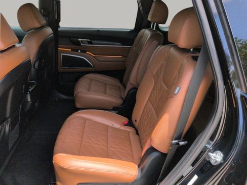 Used 2023 Kia Telluride EX X-Line AWD/4WD image 19