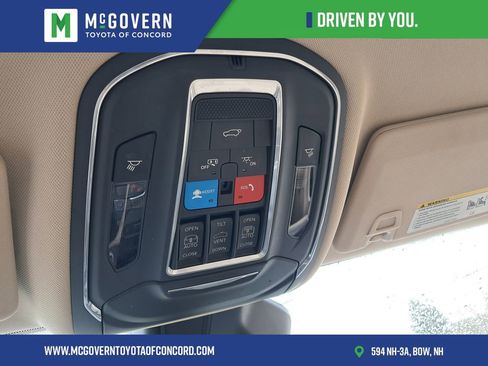 Used 2022 Jeep Grand Cherokee L Limited w/ Luxury Tech Group II AWD/4WD image 28