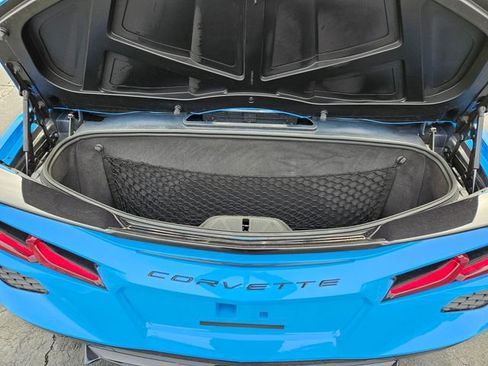 Used 2022 Chevrolet Corvette Stingray Premium Conv w/ Z51 Performance Package image 13