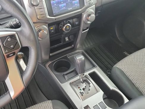Used 2019 Toyota 4Runner SR5 RWD image 28