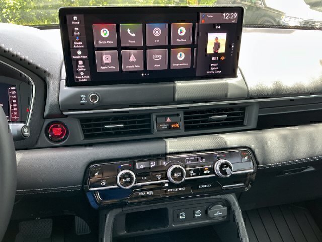 New 2026 Honda Pilot Touring image 22