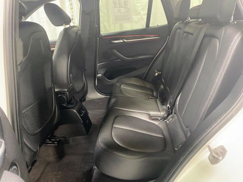 Used 2021 BMW X1 xDrive28i w/ Convenience Package image 15