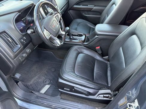 Used 2018 GMC Canyon SLT w/ Trailering Package image 11