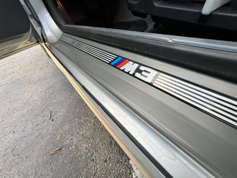 Used 1999 BMW M3 Convertible image 11