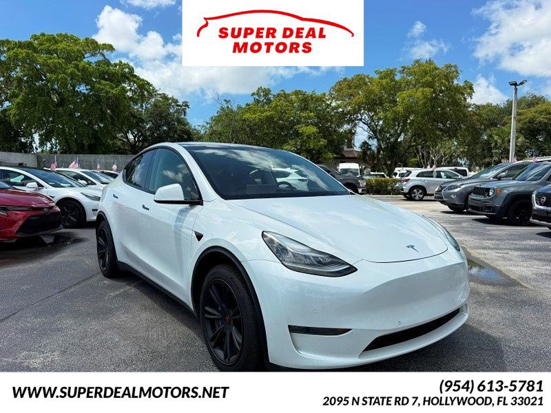Used 2021 Tesla Model Y Long Range AWD/4WD image 1