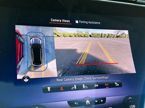 Used 2023 Mercedes-Benz EQS 580 4MATIC SUV image 18