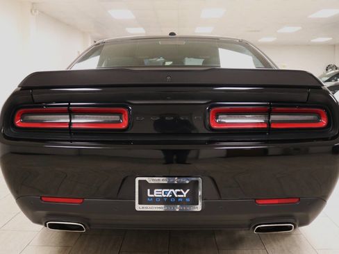 Used 2022 Dodge Challenger GT w/ Driver Convenience Group image 7