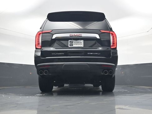 Used 2021 GMC Yukon Denali w/ Denali Premium Package image 29