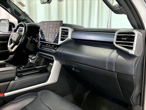 Used 2024 Toyota Tundra Platinum image 28