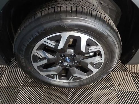 Used 2026 Subaru Forester Premium AWD/4WD image 9