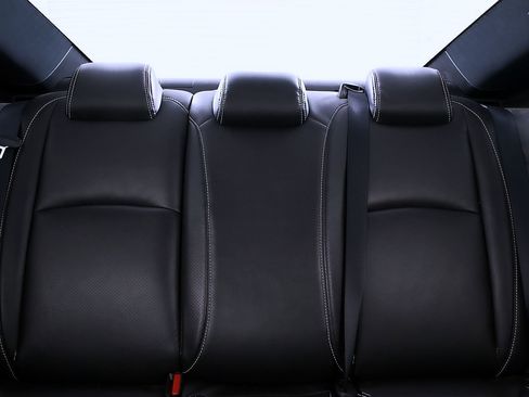 Used 2019 Honda Civic EX image 15