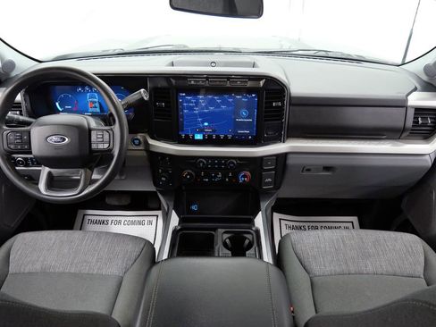 Used 2024 Ford F250 XLT w/ Black Appearance Package AWD/4WD image 22
