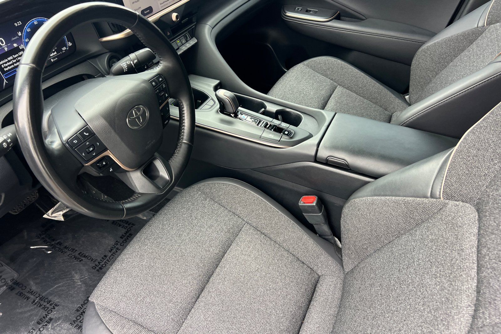 Certified 2023 Toyota Crown AWD/4WD image 10