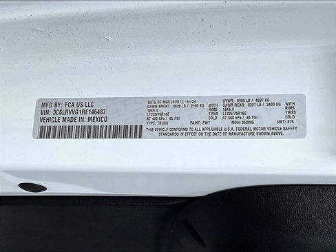 New 2024 RAM ProMaster 2500 w/ Safety Group FWD image 17