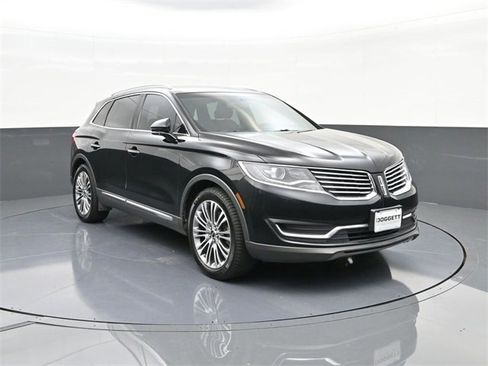 Used 2016 Lincoln MKX Reserve w/ Cargo Utility Package image 22
