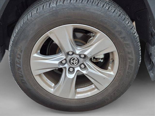 Used 2024 Toyota RAV4 XLE w/ Convenience Package FWD image 16