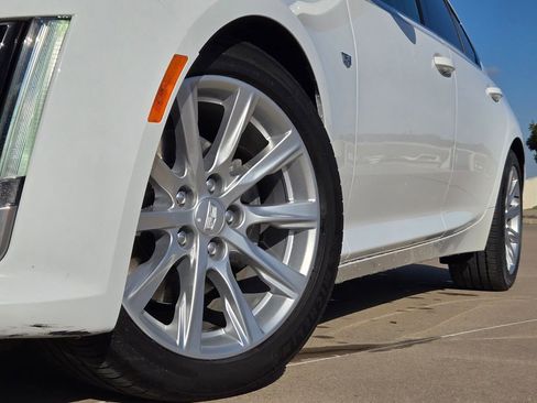 Used 2020 Cadillac CT5 Luxury w/ Cold Weather Package image 8