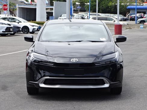 New 2026 Toyota Prius Plug-In Hybrid image 3