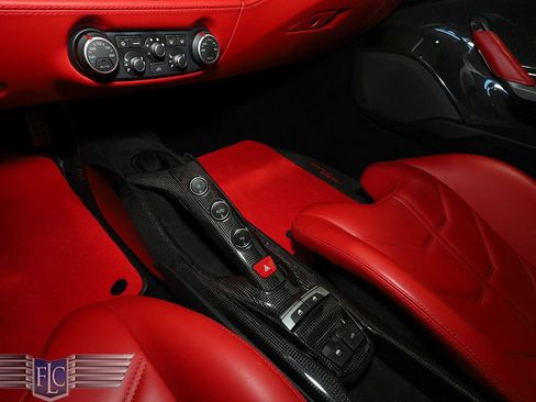 Used 2018 Ferrari 488 Spider image 27