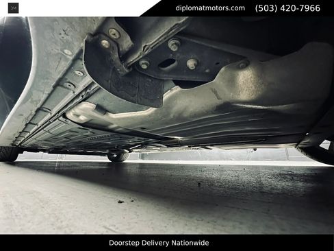 Used 2015 Jaguar XJ L Portfolio AWD/4WD image 56