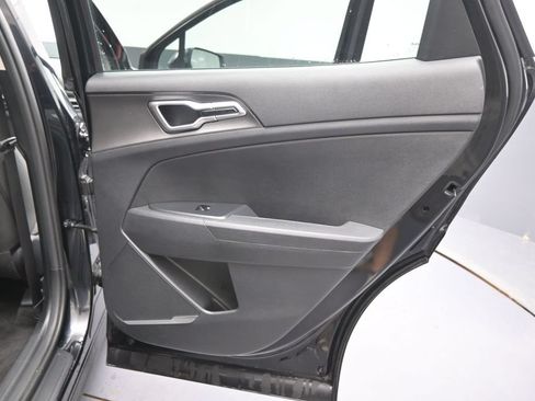 Used 2026 Kia Sportage LX FWD image 21