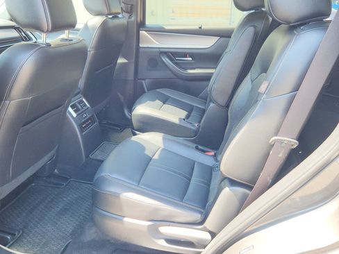 Used 2024 MAZDA CX-90 Plug-In Hybrid w/ Preferred AWD/4WD image 16