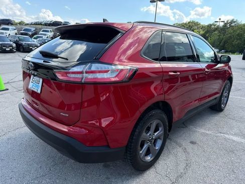 Used 2024 Ford Edge SEL w/ Sport Appearance Package AWD/4WD image 7