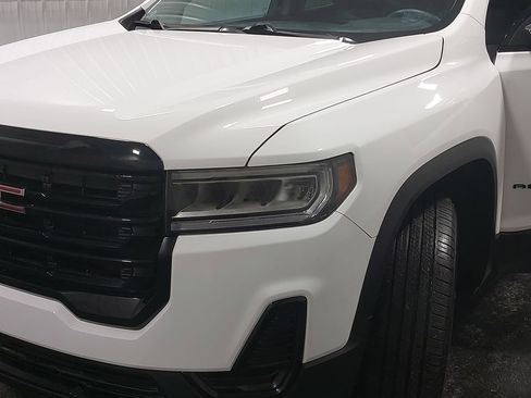 Used 2023 GMC Acadia SLE w/ Driver Convenience Package image 34