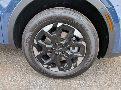 New 2026 Kia Sorento S FWD image 11