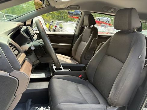 Used 2020 Honda Odyssey LX image 10