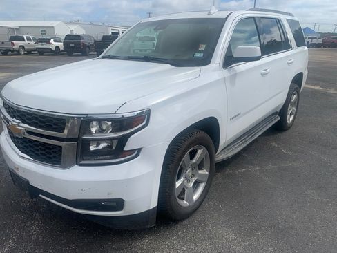 Used 2020 Chevrolet Tahoe LT w/ Luxury Package RWD image 1