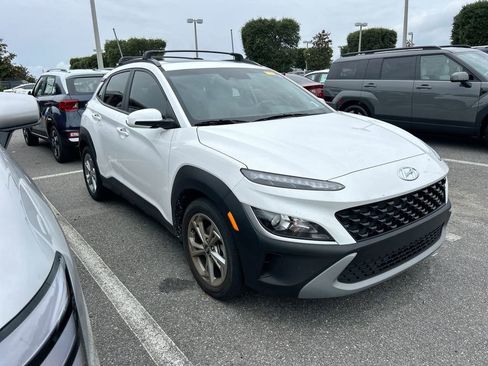 Used 2022 Hyundai Kona SEL w/ Convenience Package FWD image 6