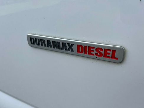 Used 2018 GMC Savana 2500 Extended image 9