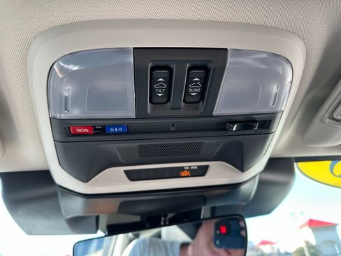 Used 2025 Subaru Crosstrek 2.5i Limited w/ Popular Package #3A image 33