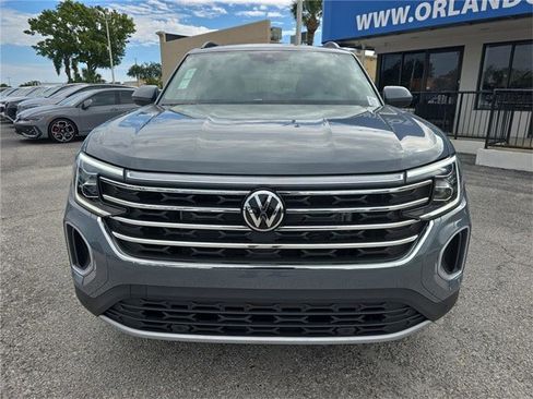 New 2026 Volkswagen Atlas SE image 2