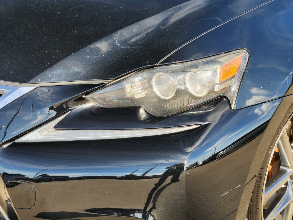 Used 2014 Lexus IS 250 w/ F-Sport Package RWD image 9