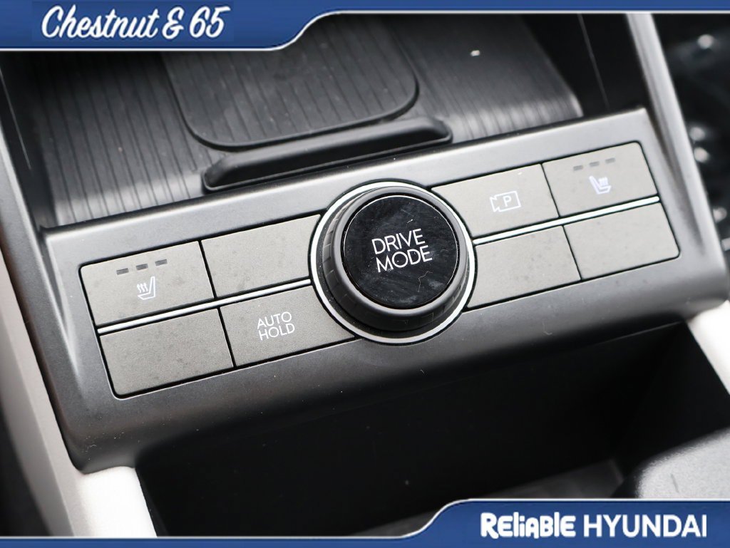 Certified 2024 Hyundai Kona SEL w/ Convenience Package FWD image 39