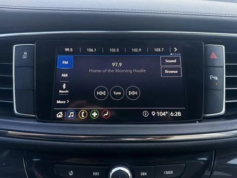 Used 2021 Buick Enclave Essence FWD image 37