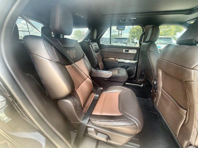 Used 2022 Ford Explorer King Ranch w/ Technology Package AWD/4WD image 26
