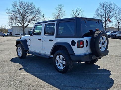 Used 2022 Jeep Wrangler Unlimited Sport AWD/4WD image 7